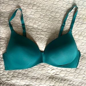 Uniqlo wireless bra, size S